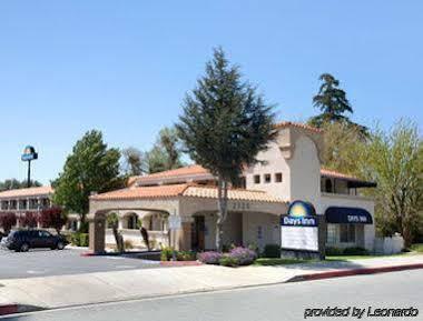 Days Inn By Wyndham Banning Casino/Outlet Mall Exterior foto